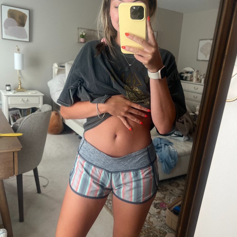 Lululemon Speed Up Short 2.5 inch